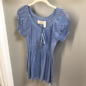 Guess light short sleeved sweater